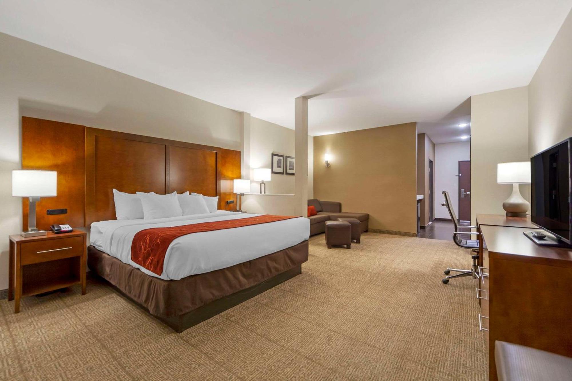 Comfort Suites La Vista Экстерьер фото